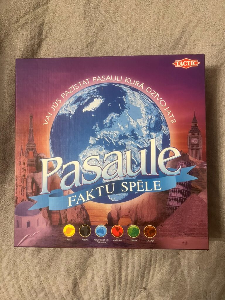 Pasaules faktu spēle